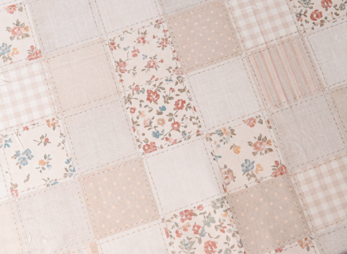 Patchwork Petal Quilt| Signature Collection