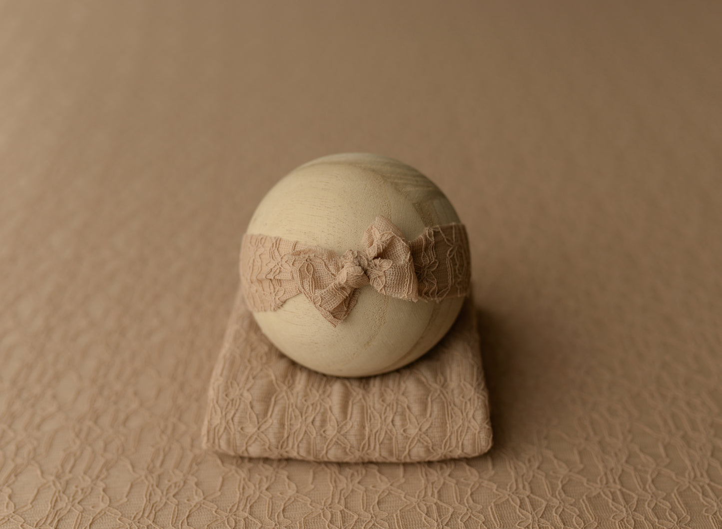 Eggnog | Backdrop, Wrap & Headband