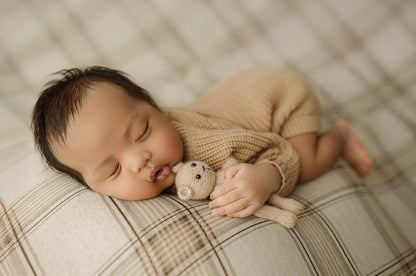 Felix | Backdrop, Wrap, Headband & Pillow Cover