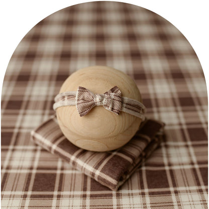 Cozy Cabin Acorn | Backdrop, Wrap, Headband & Pillow Cover