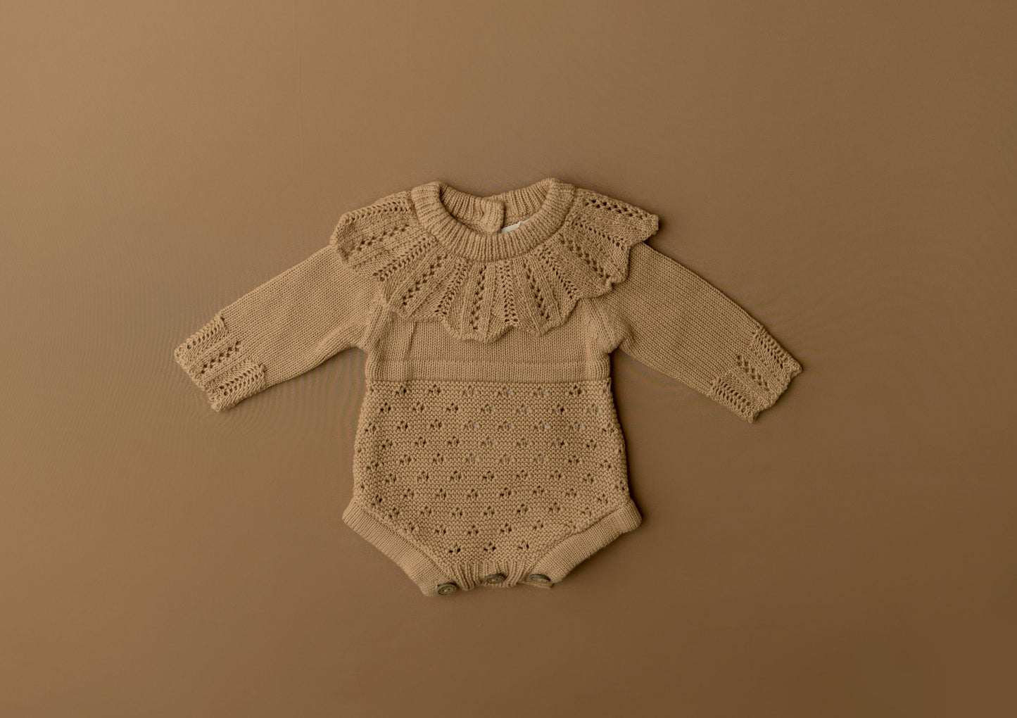 Vella | Hazelnut
