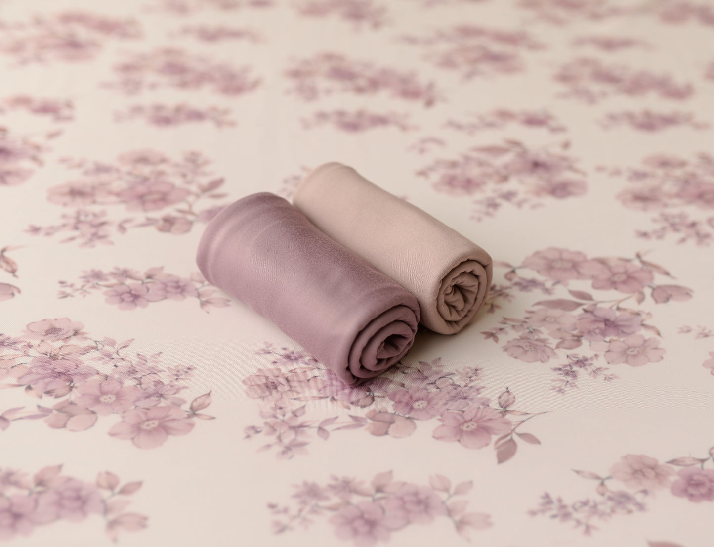 Mauve Blooms Sheer | Backdrop