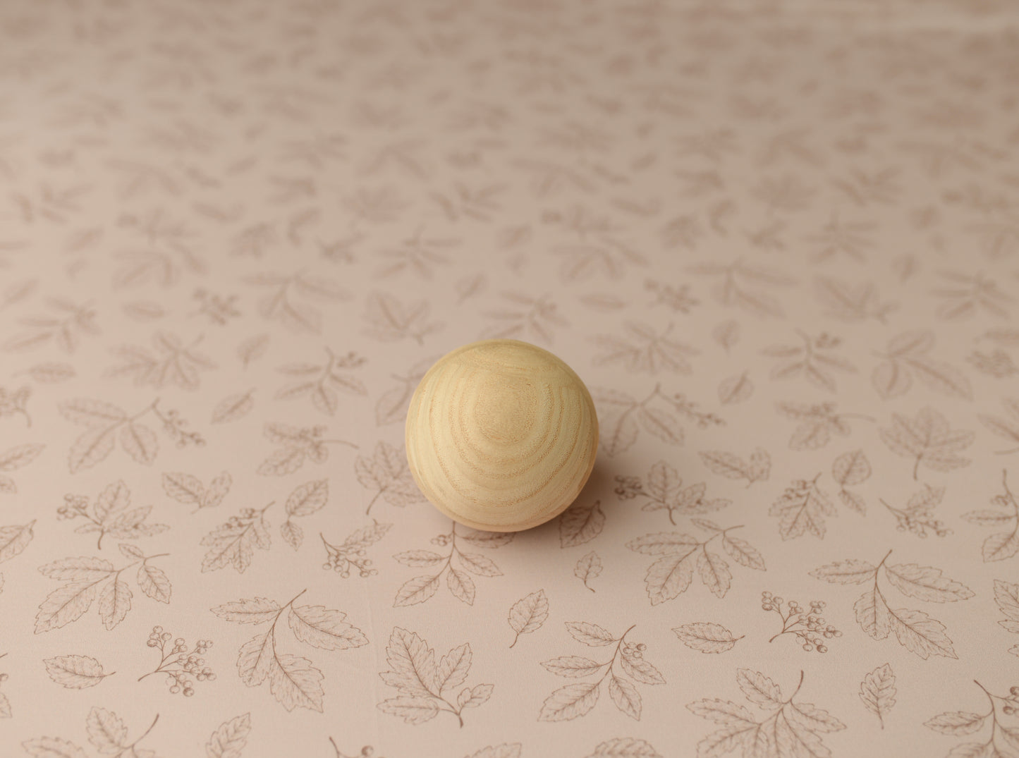 Taupe Leaf | Leaf & Lullaby collection | Signature