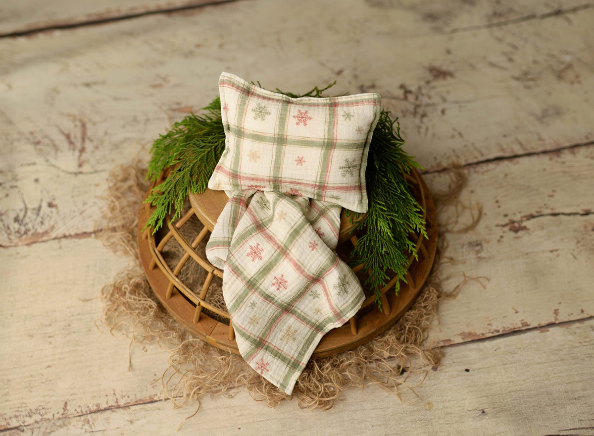 Vintage Snowflake Collection