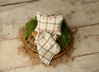 Vintage Snowflake Collection
