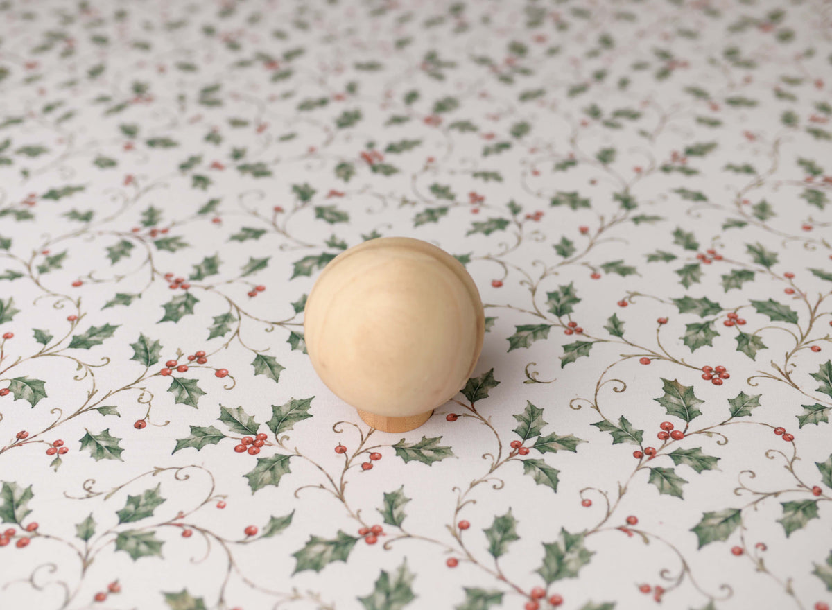 Holly| Signature Collection